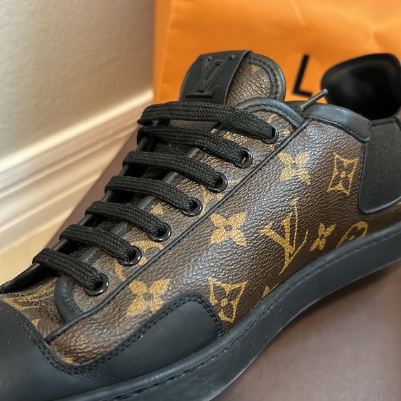 100% authentic, Gently worn Louis Vuitton Sneakers Brown Canvas Monogram Men’s - Picture 7 of 9